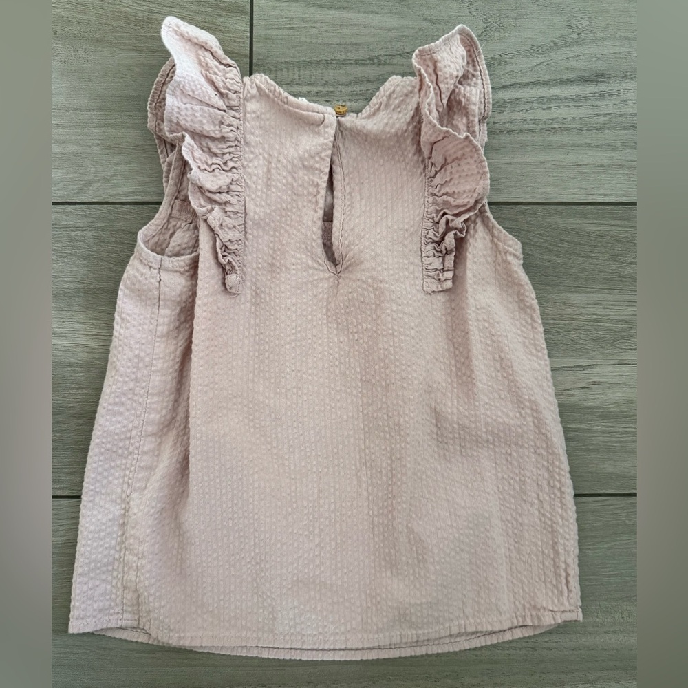 Pink Ruffle Top and Blue old navy skinny Jeans - Picture 5 of 5